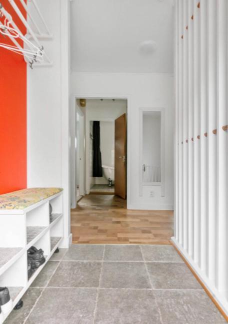 Cheerful Three Room Villa At Stroemstad City Center エクステリア 写真